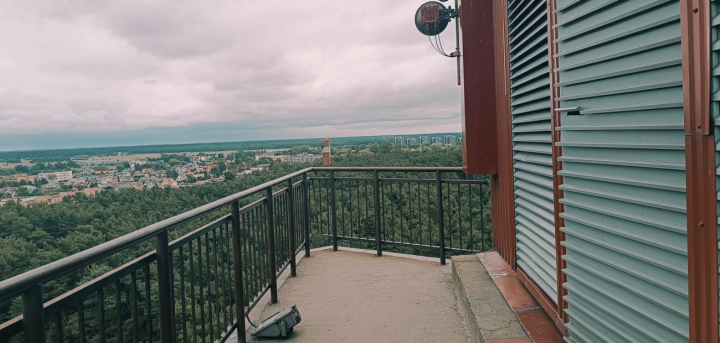 Vaizdai nuo Šventosios Švč. Mergelės Marijos jūrų žvaigždės bažnyčios apžvalgos aikštelės