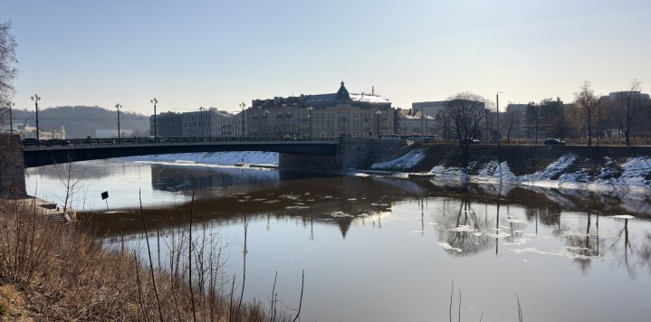 neris uztvinusi